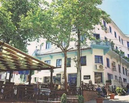 Akdeniz Apart Hotel Kusadasi 3*,