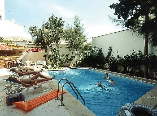 Akdeniz Apart Hotel Kusadasi