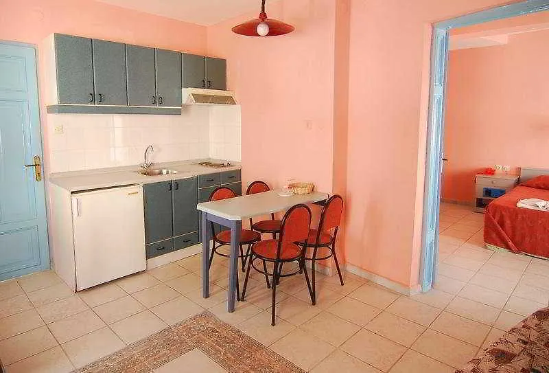 *** Aparthotel Akdeniz Apart Hotel Kusadasi Turkey